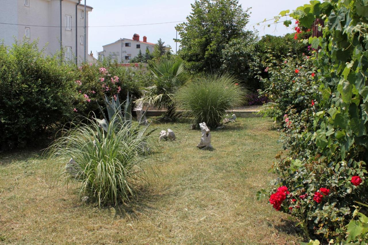 Apartments With A Parking Space Novi Vinodolski - 5600 מראה חיצוני תמונה